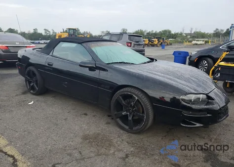 1998 Chevrolet Camaro Z28 z USA, uszkodzony, nr VIN 2G1FP32G9W2113530